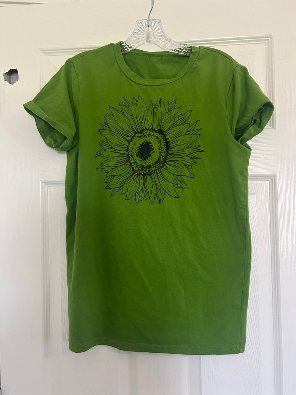 Green Sunflower Graphic Tee - Women Tops